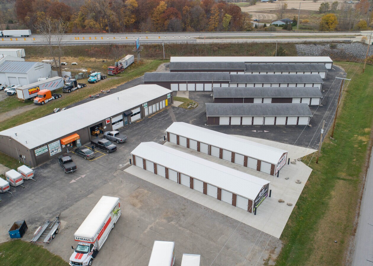 1188 E Indiana 120, Fremont, IN 46737