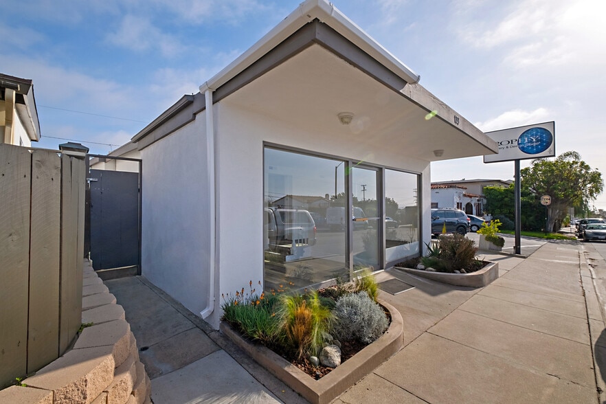 133 Avenida Granada San Clemente Ca 92672 Loopnet Com