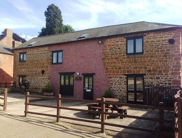 Yelvertoft Rd, West Haddon for sale - Primary Photo - Image 1 of 1