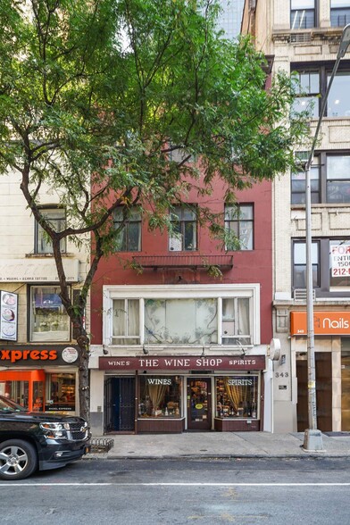 Retail in New York, NY for sale - Building Photo - Image 1 of 1