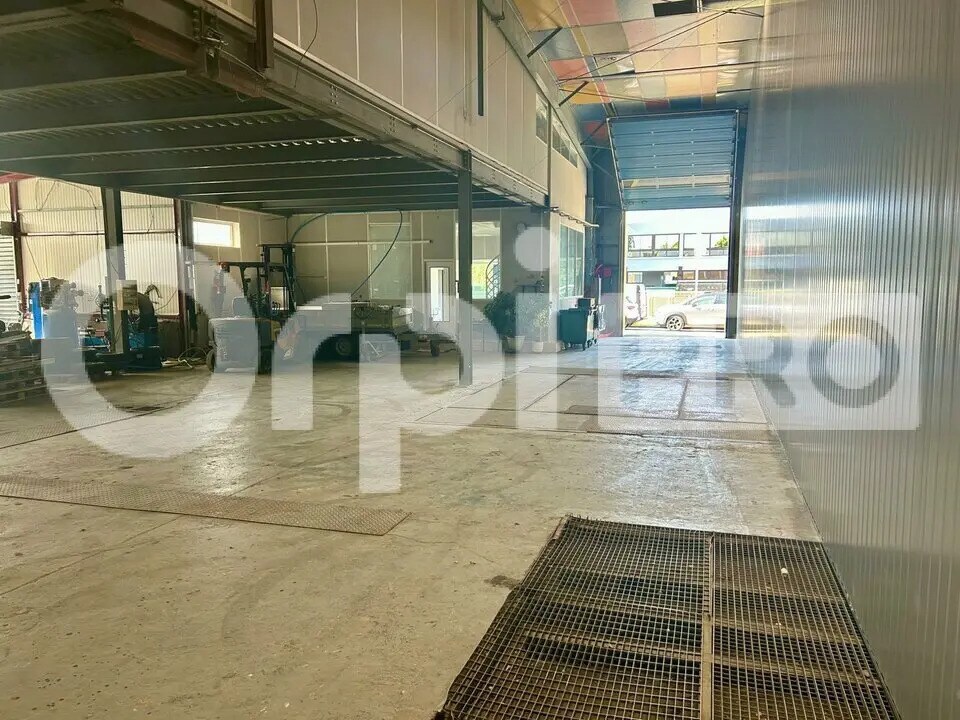 Flex in Brétigny-sur-Orge for lease Interior Photo- Image 1 of 11