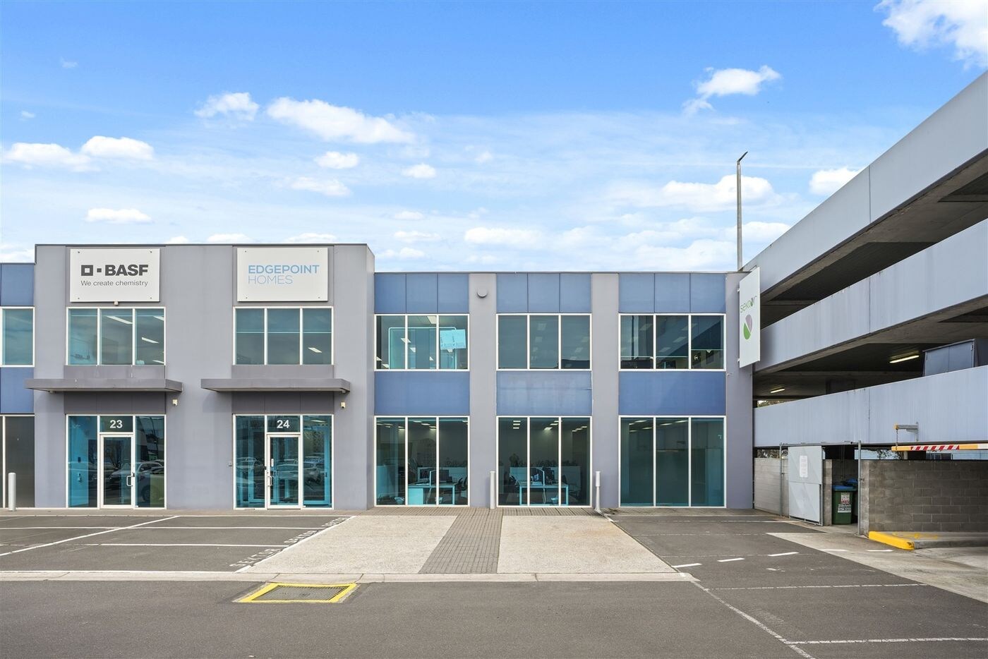 270 Ferntree Gully Rd, Notting Hill for lease Primary Photo- Image 1 of 3