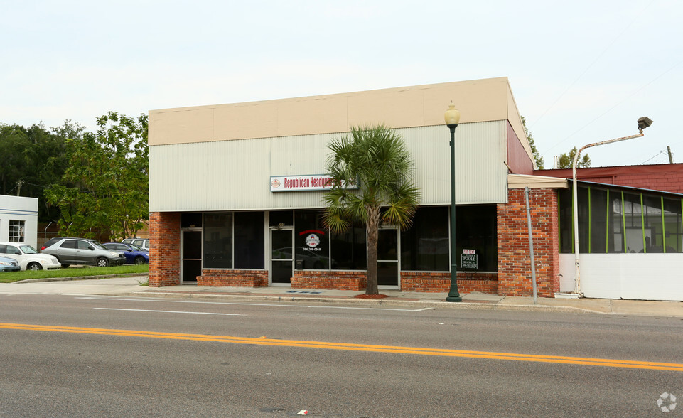 304-308 S Ohio Ave, Live Oak, FL for sale - Building Photo - Image 3 of 5