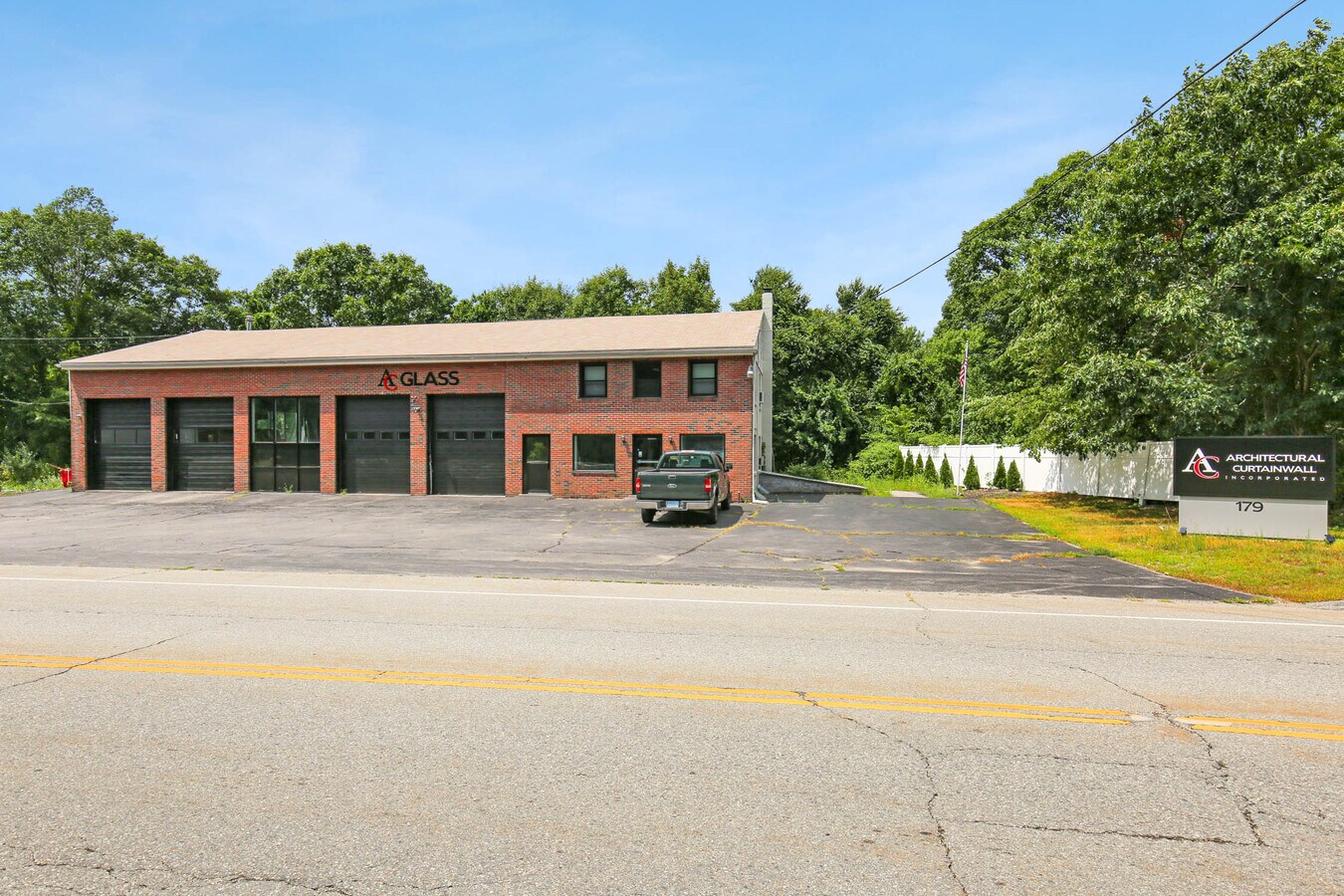 179 Wauregan Rd, Danielson, CT 06239