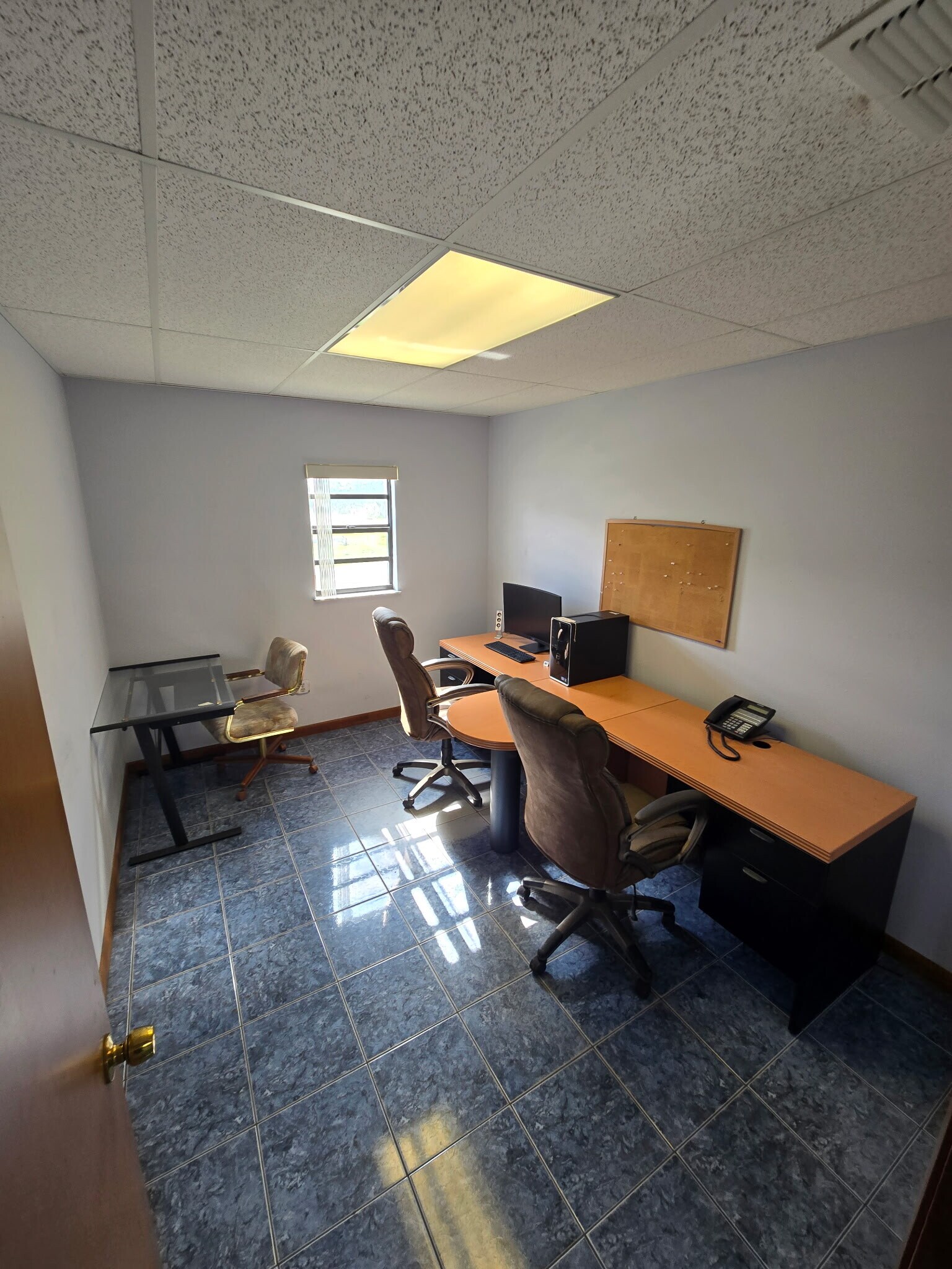 Office S, Tarpon Springs, FL for sale Building Photo- Image 1 of 1