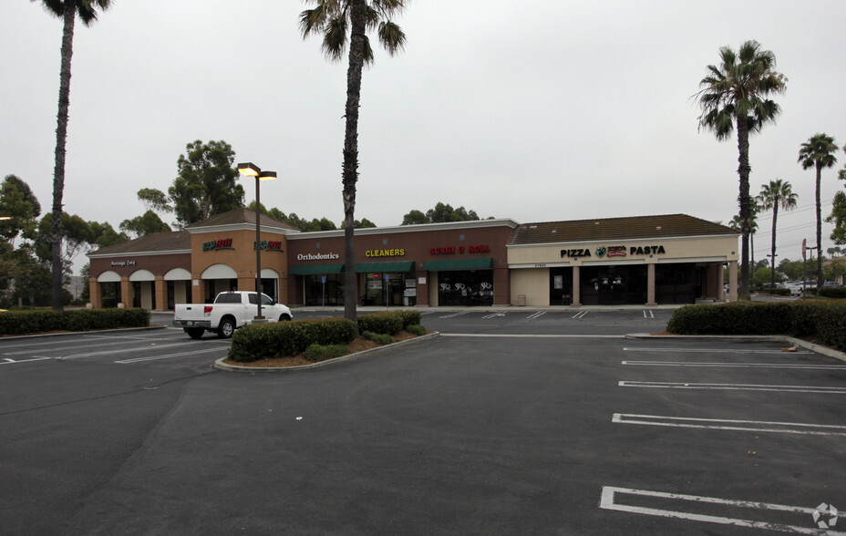 27620-27680 Marguerite Pky, Mission Viejo, CA for lease - Primary Photo - Image 1 of 5