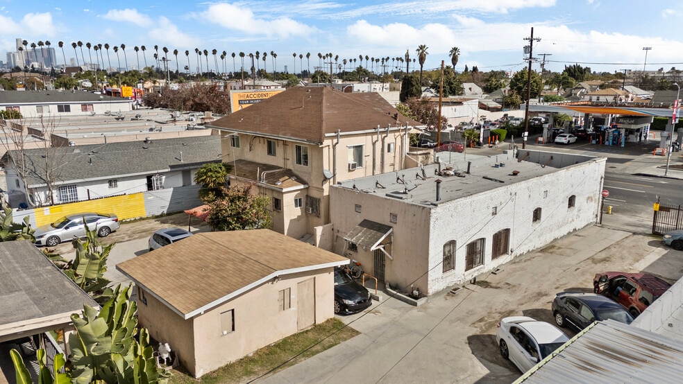 4441 Avalon Blvd, Los Angeles, CA for sale - Building Photo - Image 2 of 37
