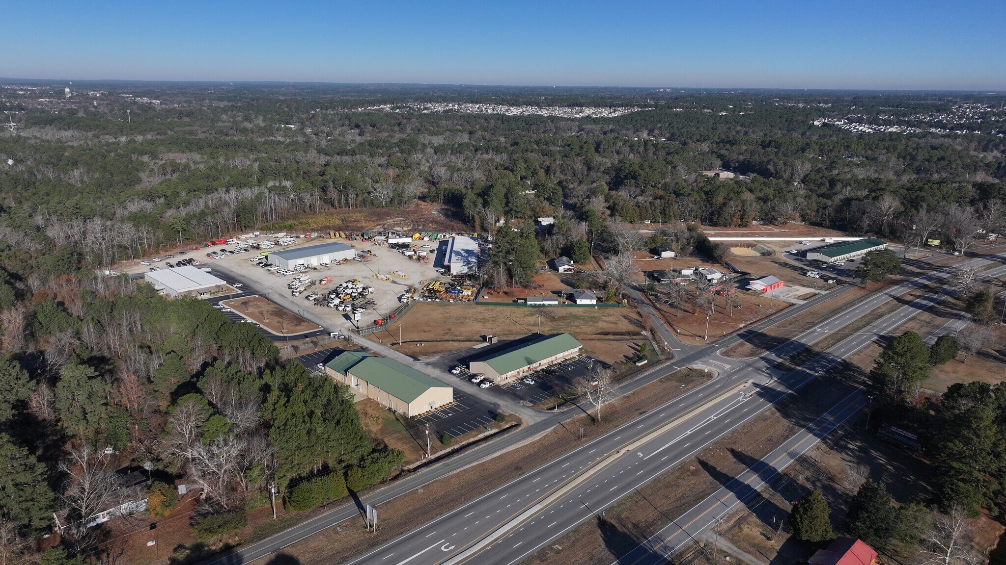4758 US Highway 301 S, Hope Mills, NC for lease Primary Photo- Image 1 of 13
