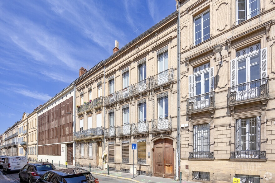 31 Rue Roquelaine, Toulouse for lease - Primary Photo - Image 1 of 5