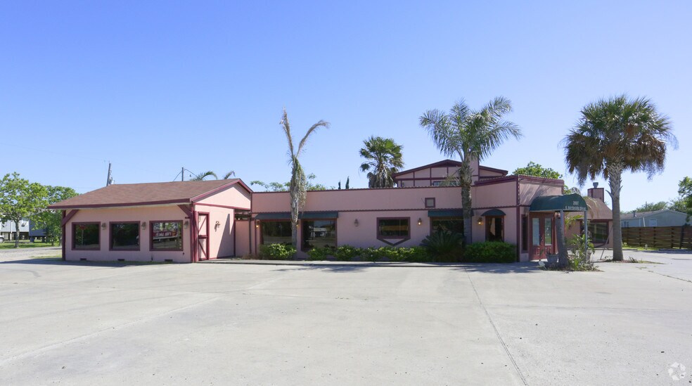 2007 E Bayshore Dr, San Leon, TX for sale - Primary Photo - Image 1 of 1