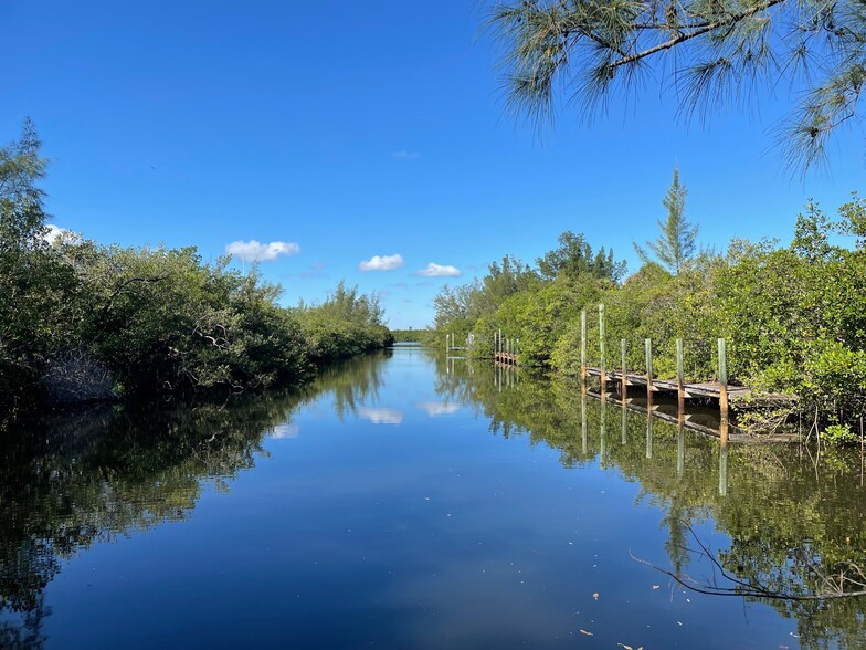 Jack Island Access Road, Fort Pierce, FL for sale - Building Photo - Image 2 of 4