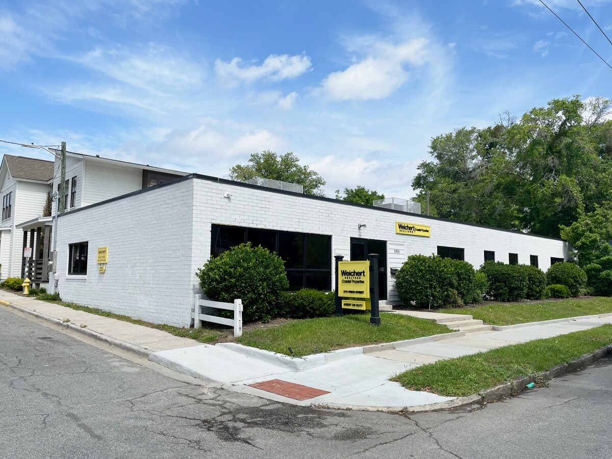 1711 Price St, Savannah, GA 31401