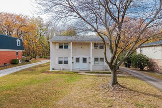 913 S Linden St, Normal, IL for lease Building Photo- Image 1 of 32