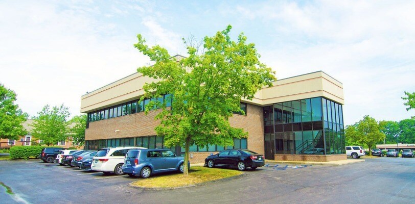 190 W Lowry Ln, Lexington, KY for sale Building Photo- Image 1 of 1