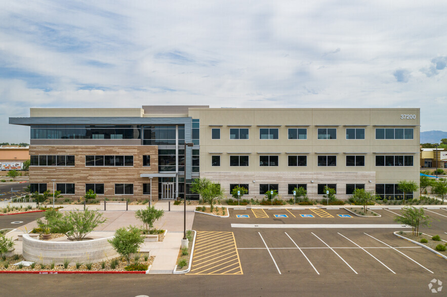 37200 N Gantzel Rd, Queen Creek, AZ for lease - Building Photo - Image 2 of 9