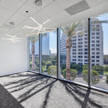 400 Spectrum Center Dr, Irvine, CA for lease Interior Photo- Image 2 of 12