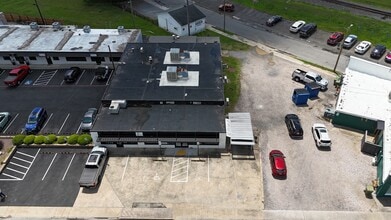 112 Academy St, Fort Mill, SC for lease Building Photo- Image 2 of 4