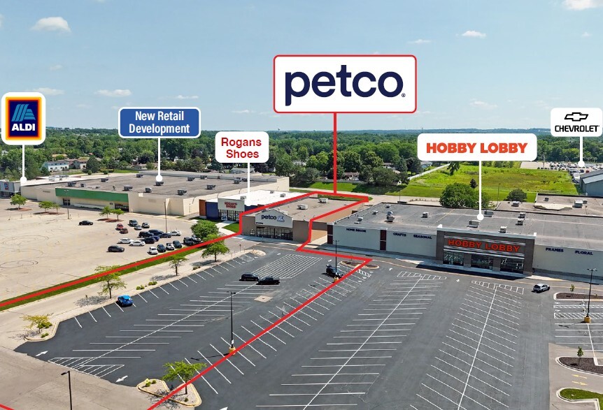 2390 E Mason St, Green Bay, WI for sale - Building Photo - Image 3 of 4