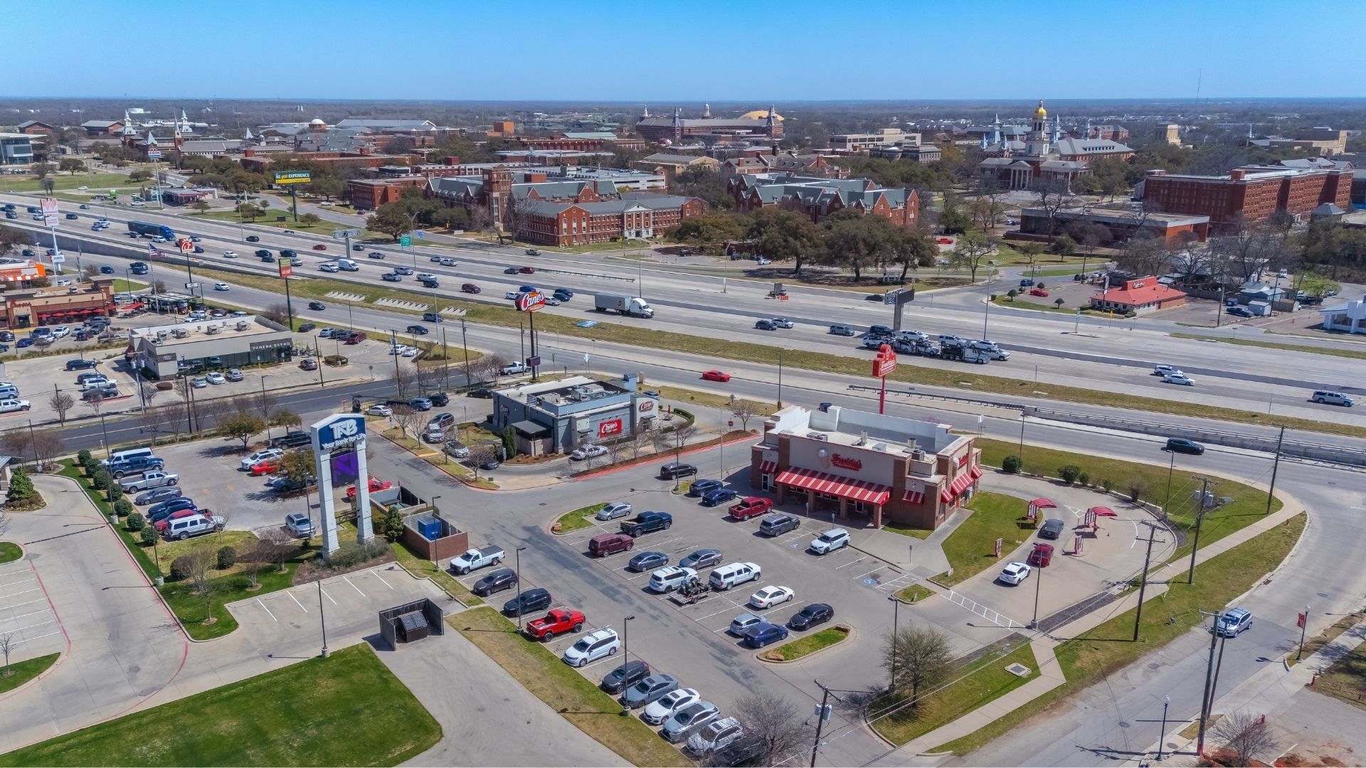 817 S Jack Kultgen Expy, Waco, TX for sale Building Photo- Image 1 of 1