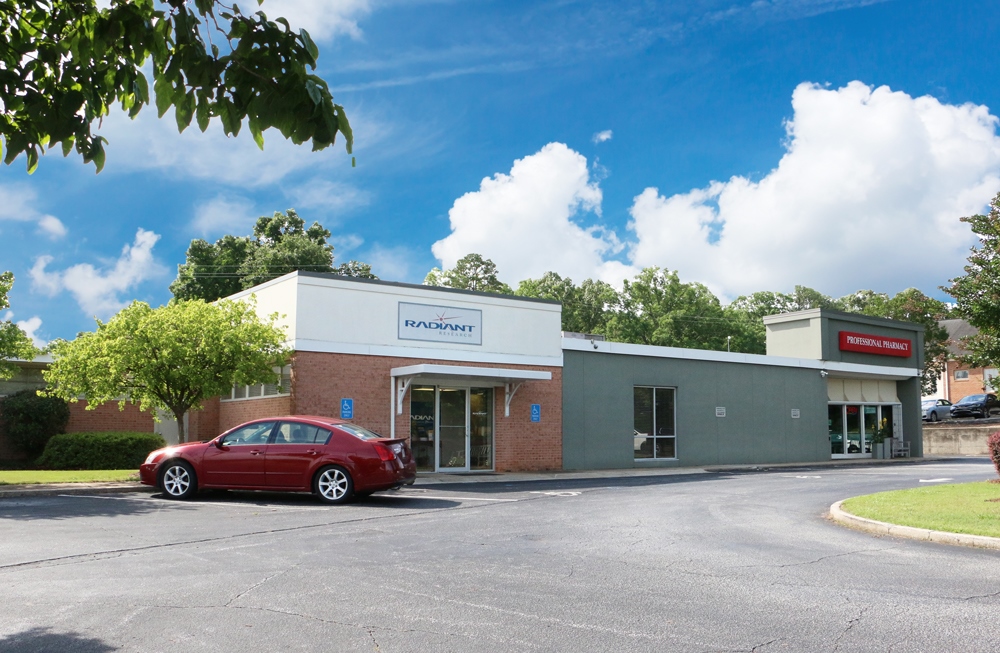 322 Memorial Dr, Greer, SC for lease Building Photo- Image 1 of 9