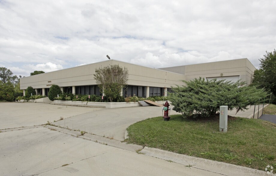 1437 Harmony Ct, Itasca, IL for sale - Primary Photo - Image 1 of 1