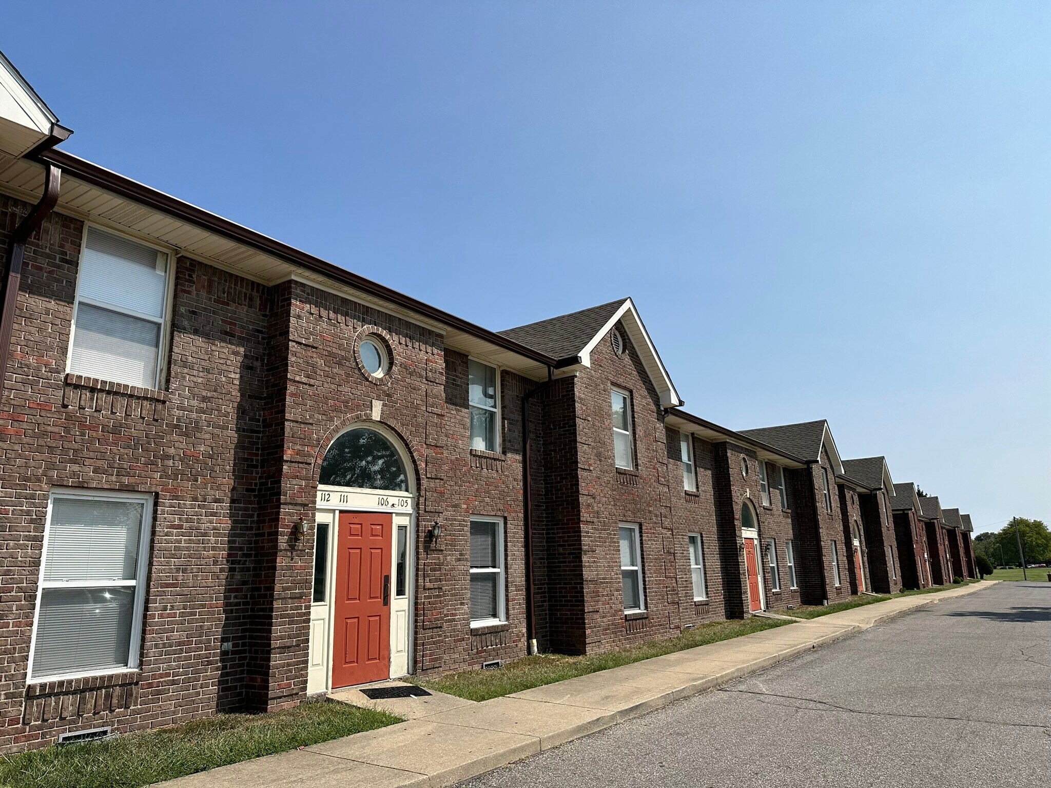 637 E Oak St, Seymour, IN for sale Primary Photo- Image 1 of 1