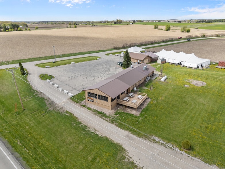 8826 Grams Rd, Ripon, WI for sale - Building Photo - Image 3 of 44