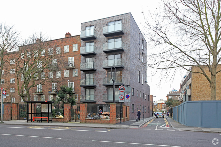 161-165 Kingsland Rd, London for sale - Building Photo - Image 1 of 27