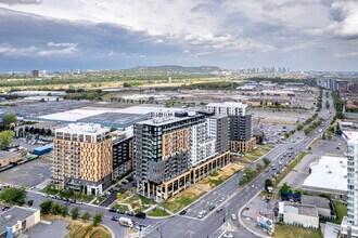 7315 Av Newman, Montréal, QC - AERIAL  map view