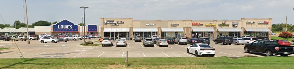 1707 S Broadway St, Sulphur Springs, TX for lease Building Photo- Image 1 of 3