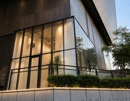 One Manhattan Square - Loft