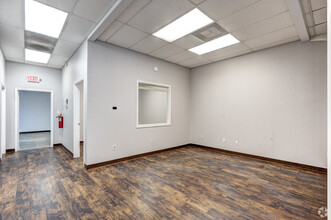 25003 Pitkin Rd, Spring, TX for lease Interior Photo- Image 1 of 4