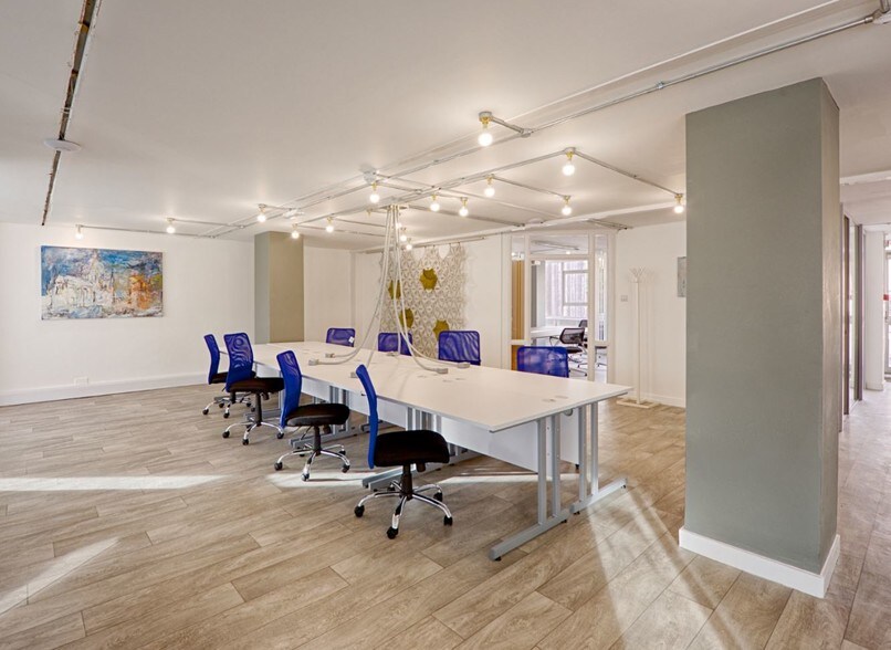 Northgate, Chichester for sale - Interior Photo - Image 1 of 1