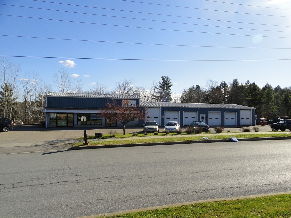 10 Gregory Dr, South Burlington, VT 05403