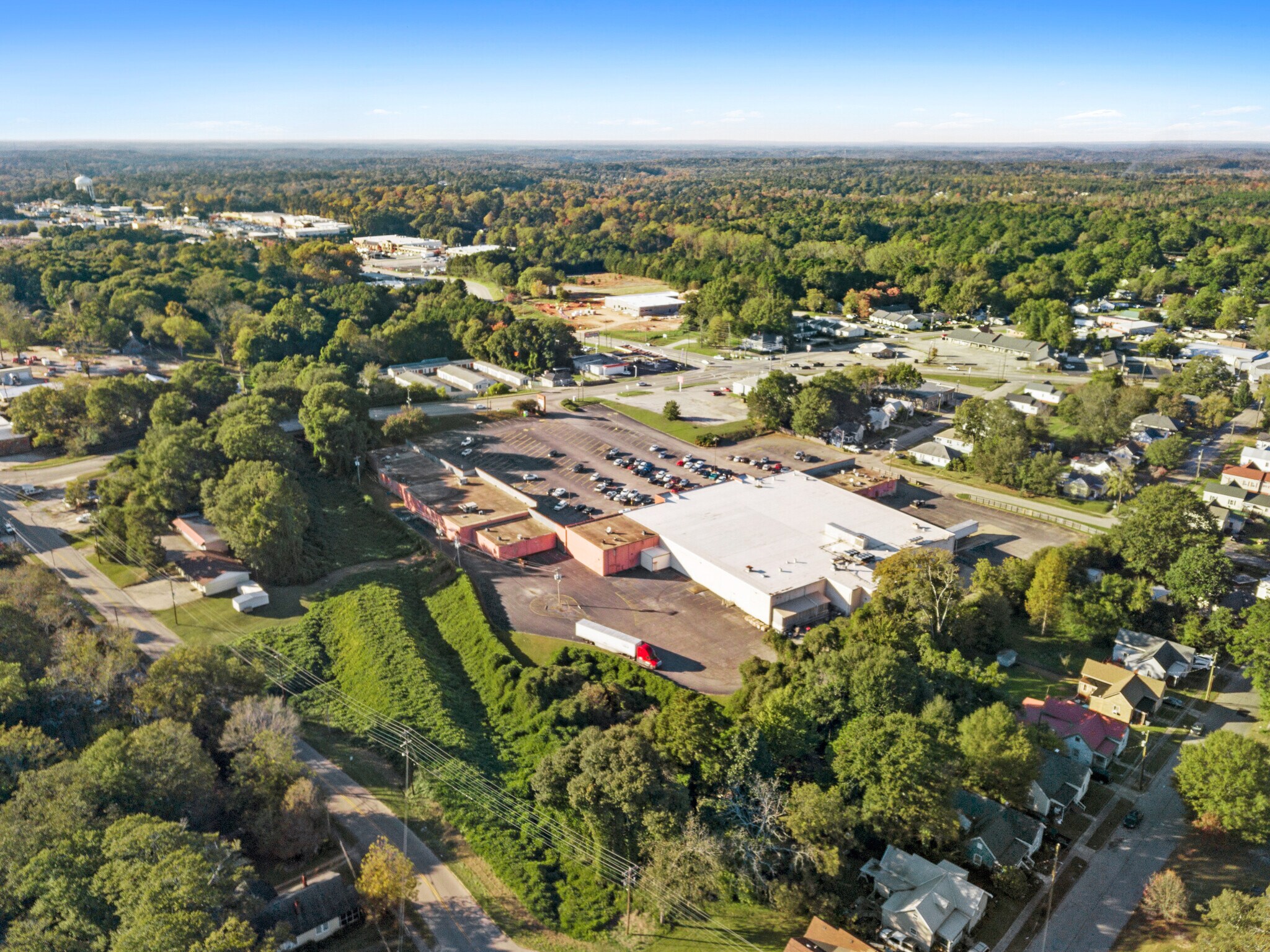 900 Hogansville Rd, Lagrange, GA 30241 Lagrange Marketplace