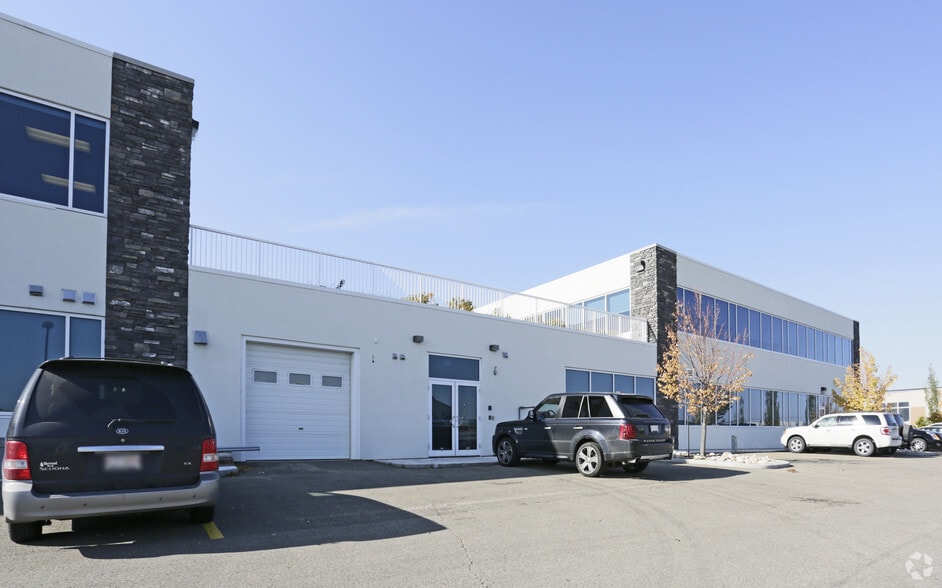 625 Parsons Rd SW, Edmonton, AB for lease - Building Photo - Image 3 of 6