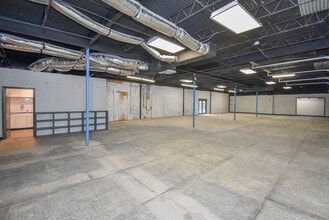 19419 N Freeway, Spring, TX for lease Building Photo- Image 2 of 21