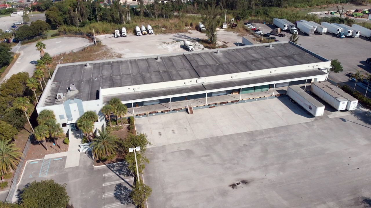 8401 NW 90th St, Medley, FL for lease Building Photo- Image 1 of 8