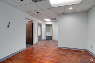 14 E Washington St, Orlando, FL for lease Interior Photo- Image 1 of 3