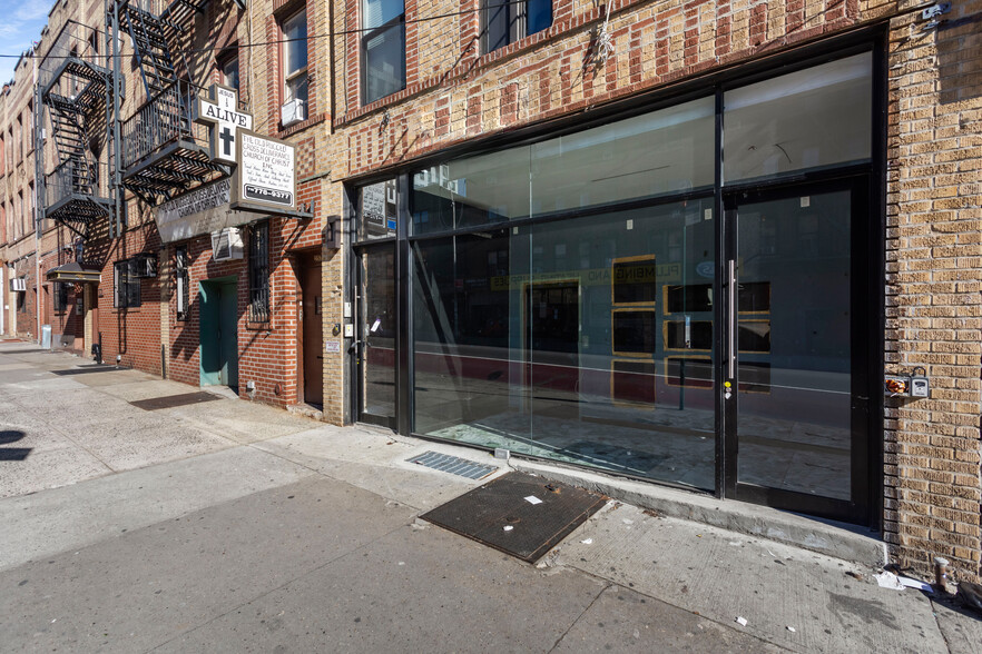 259 Rogers Ave, Brooklyn, NY for lease - Building Photo - Image 2 of 5