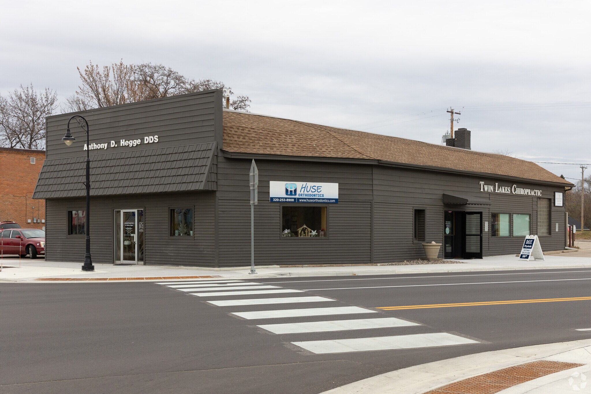 93 Oak Ave S, Annandale, MN for lease Building Photo- Image 1 of 3