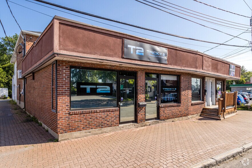 77-81 Av Donegani, Pointe-claire, QC for sale - Primary Photo - Image 1 of 1