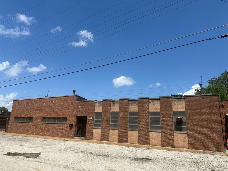 8443-8451 Wabash Ave, Saint Louis, MO for sale - Building Photo - Image 3 of 4