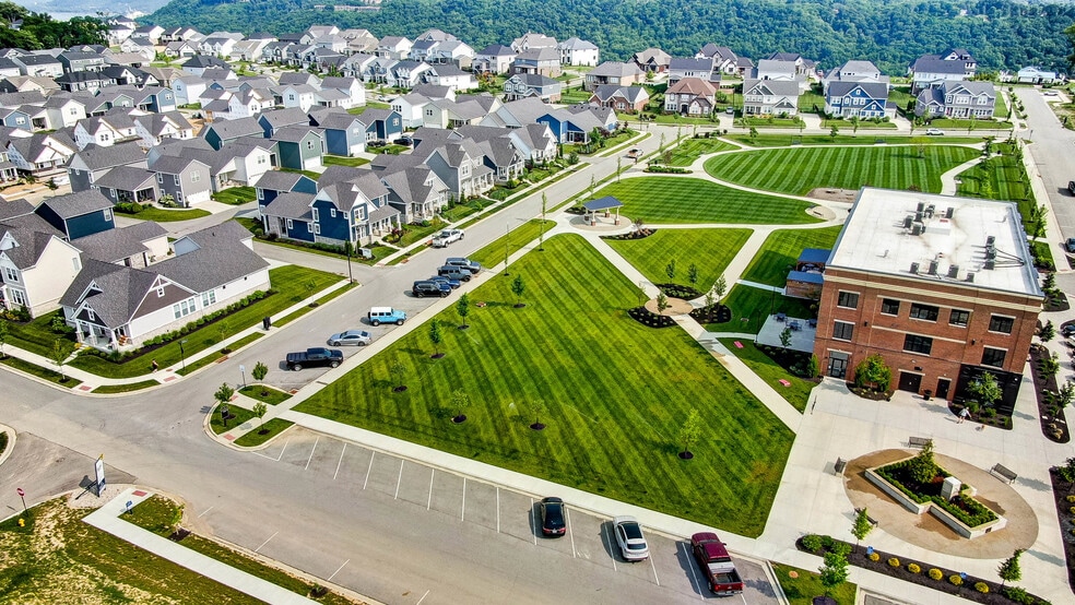 1088 Willow Oak Dr, Villa Hills, KY for sale - Building Photo - Image 2 of 10