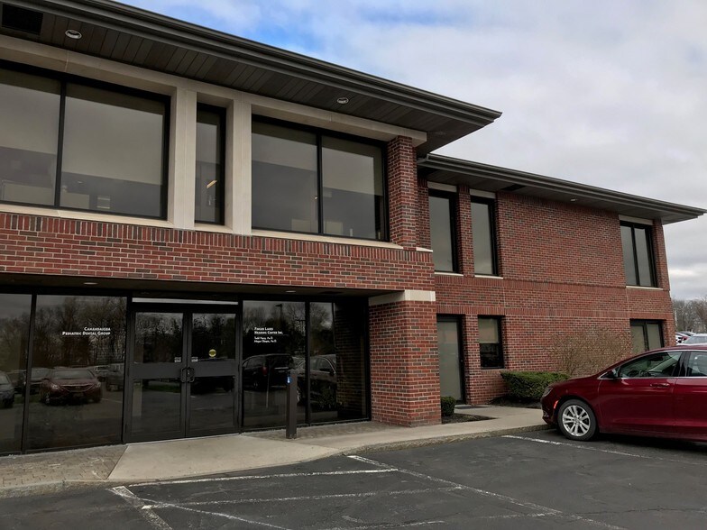 325 West St, Canandaigua, NY for sale - Primary Photo - Image 1 of 1