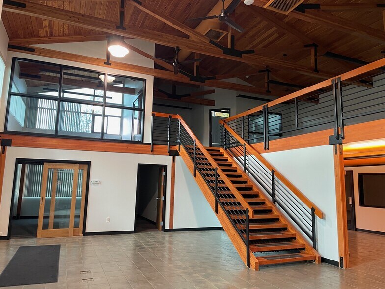 23221 E Knox Ave, Liberty Lake, WA for lease - Building Photo - Image 3 of 13