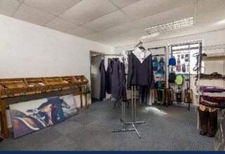 30-30A Waterloo Rd, Alcester for lease Interior Photo- Image 2 of 3