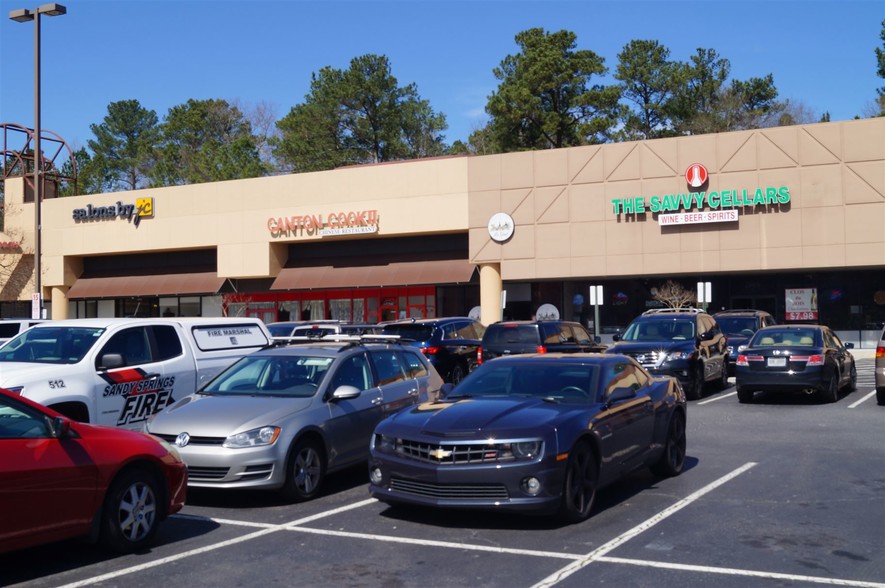 6690 NE Roswell Rd, Atlanta, GA for lease - Building Photo - Image 3 of 10