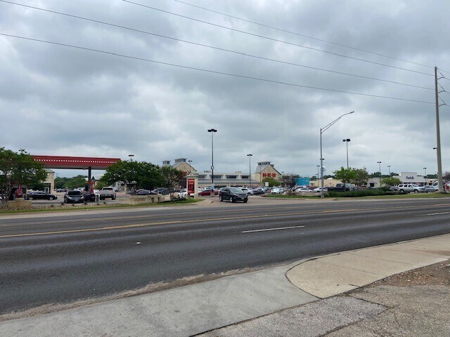 View Photo