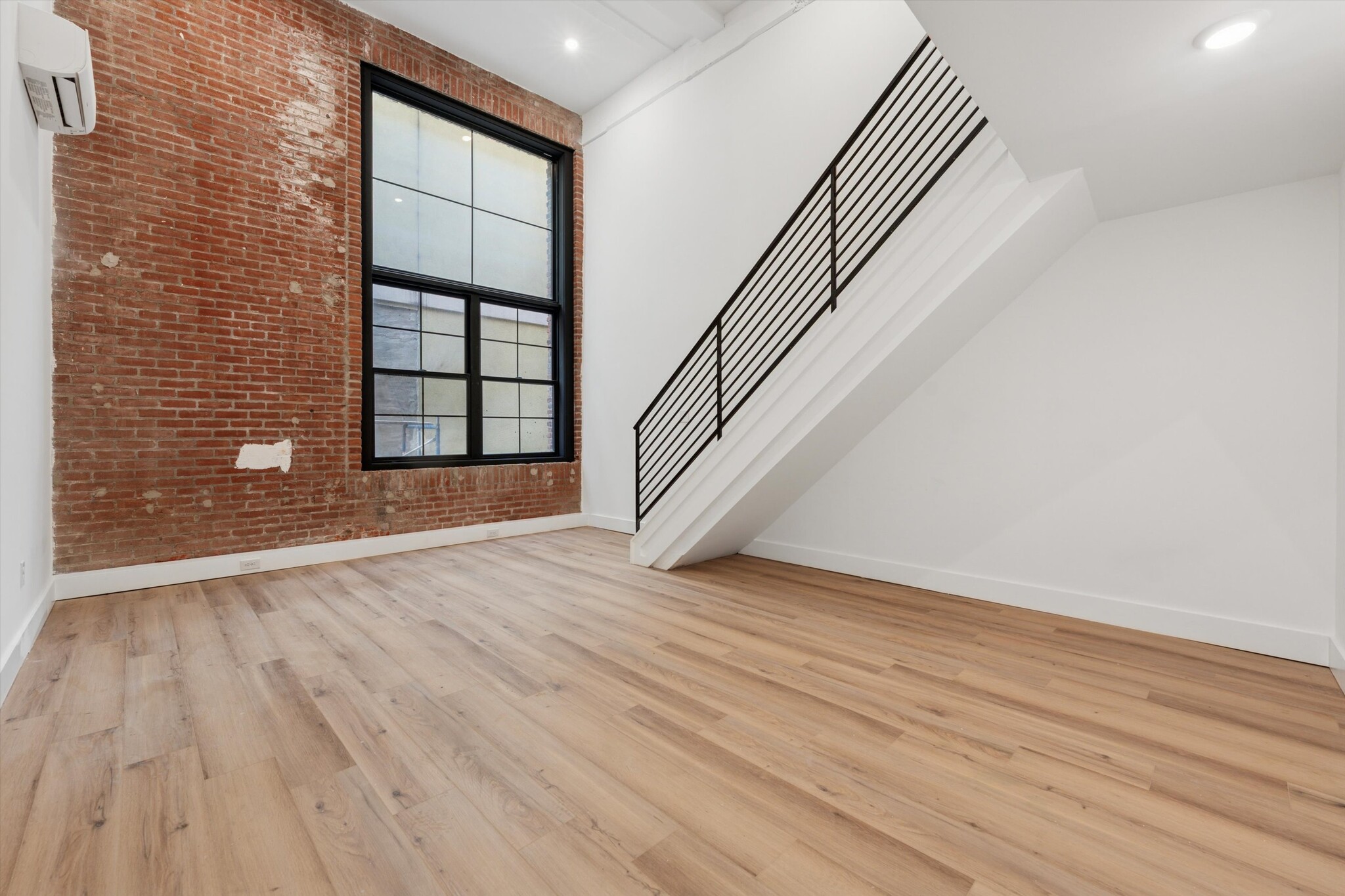 538 Federal St, Philadelphia, PA for lease Interior Photo- Image 1 of 5